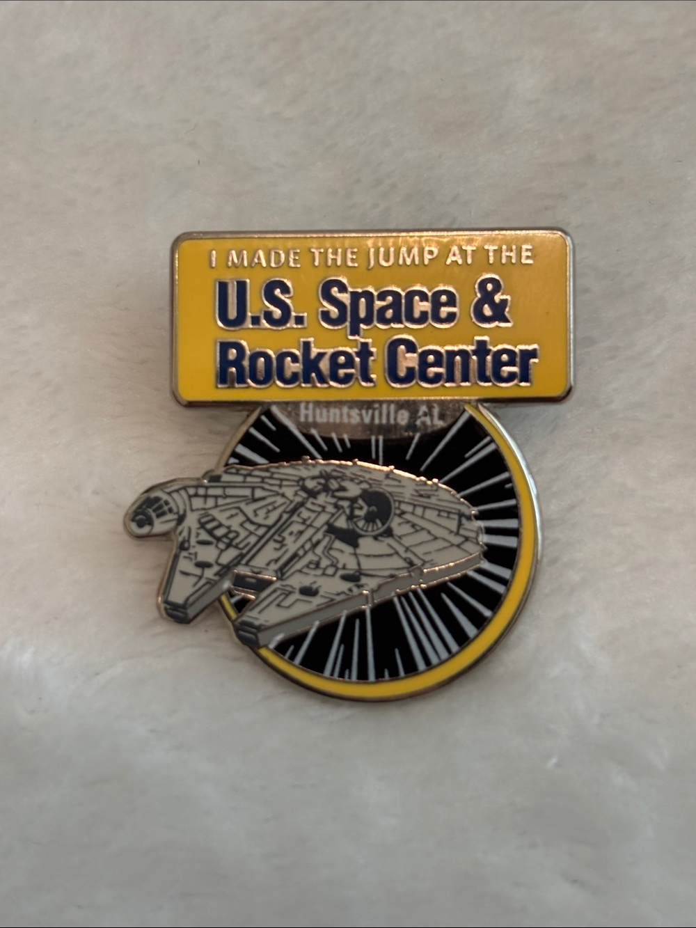 Star Wars  Millennium Falcon Collectible Pin